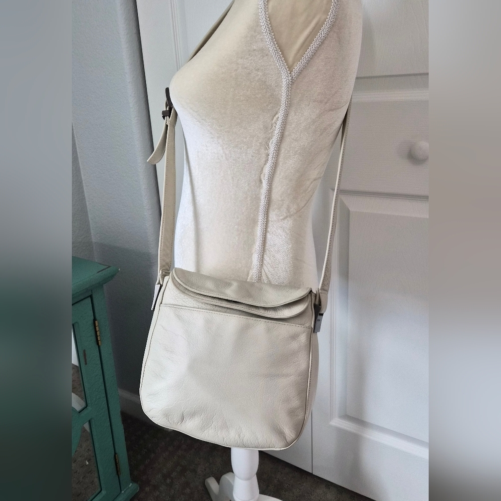 Perlina Ivory Pebbled Leather Crossbody Bag Adjustable Strap Flap Purse